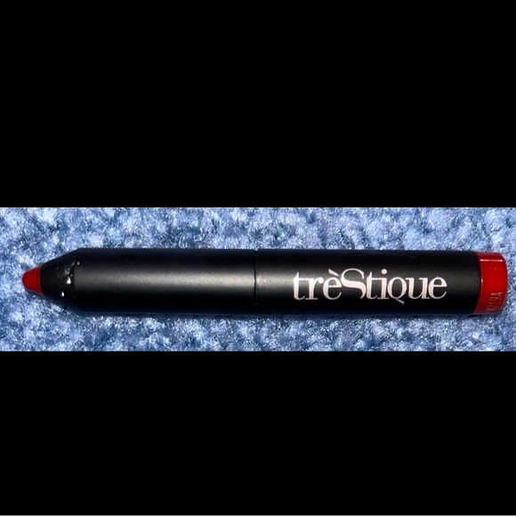 treStiQue Other - 🎉HOST PICK🎉 Trestique Mini Matte Up Crayon *BRAND NEW/ UNOPENED/ UNUSED*